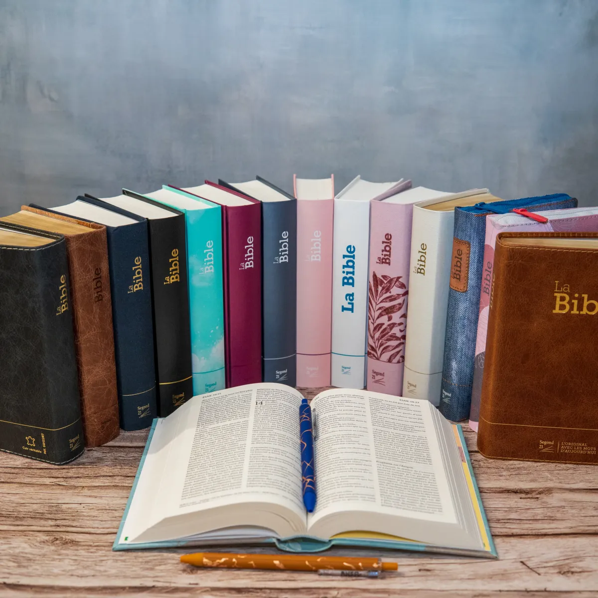Bible Segond 21 compacte  (Premium style) - Couverture semi-rigide cuir brun, tranches or