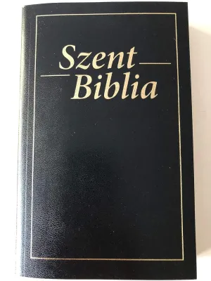 Hongrois, Bible brochée